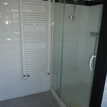 Homestay Paradis *